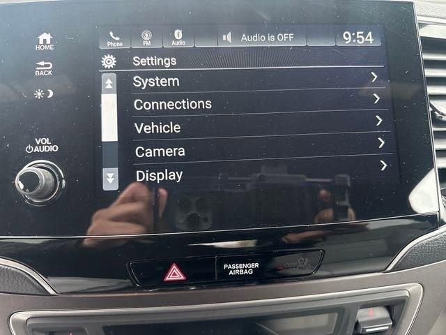 Used 2023 Honda Passport EX-L image 9