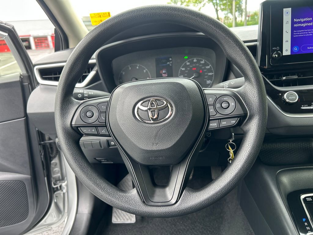 Used 2024 Toyota Corolla LE AWD/4WD image 22