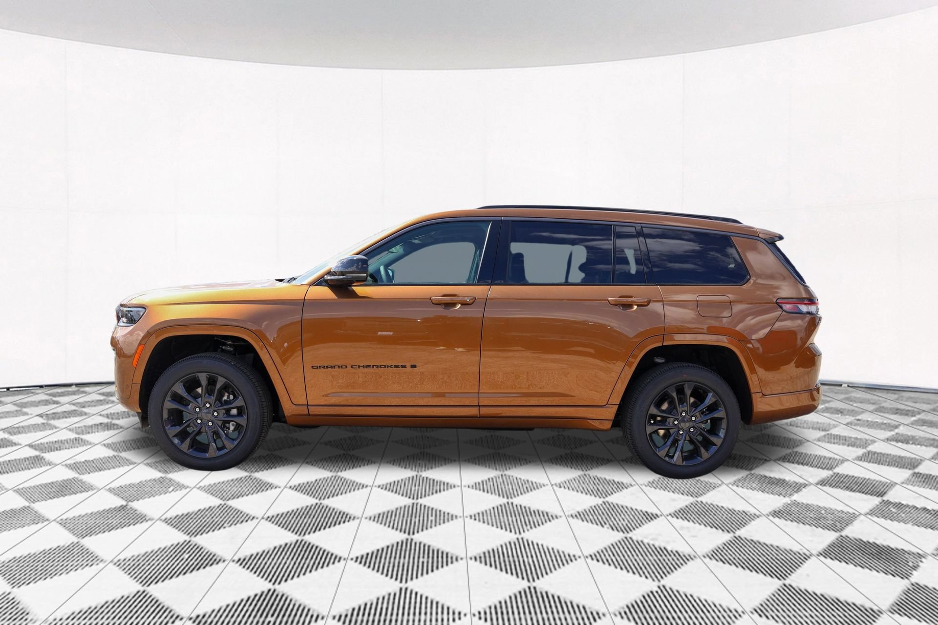 New 2026 Jeep Grand Cherokee L Limited AWD/4WD image 8