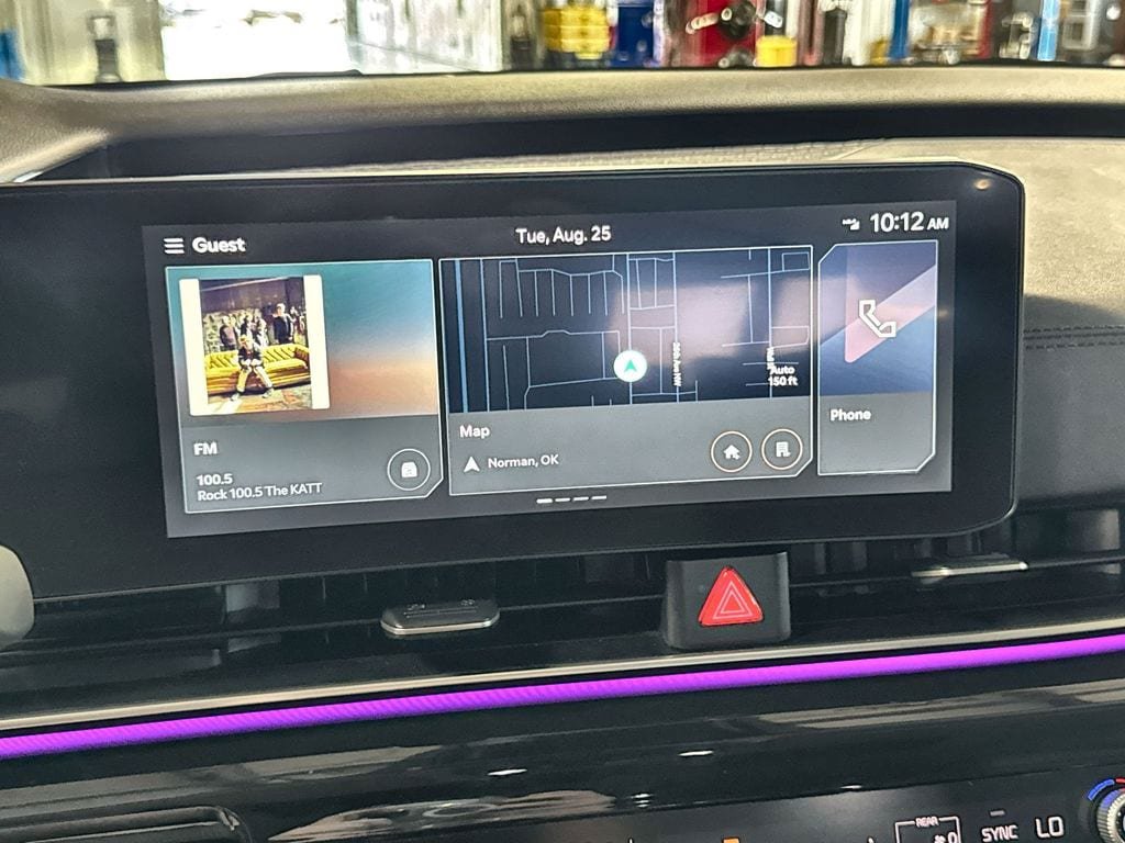 Used 2025 Kia Carnival SX Prestige FWD image 19