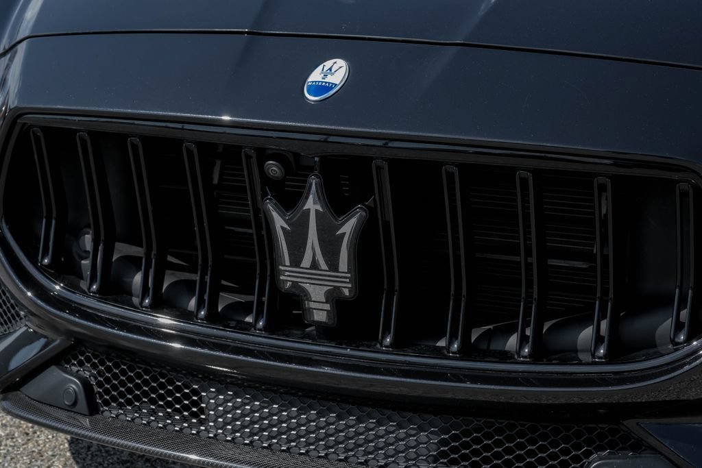 Used 2022 Maserati Quattroporte Trofeo RWD image 55