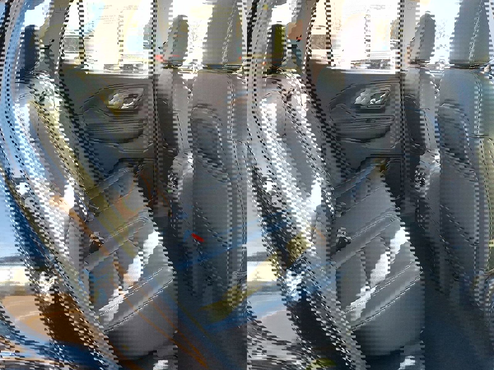 Certified 2023 GMC Terrain SLT w/ Tech Package image 27