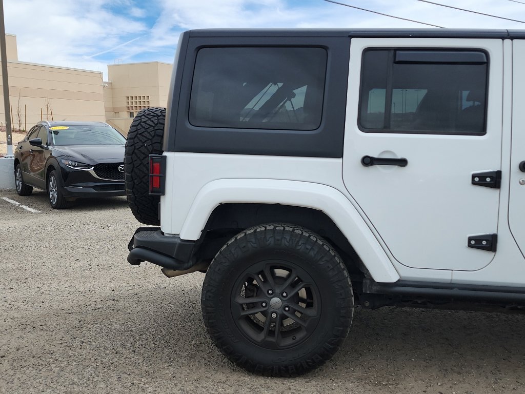 Used 2017 Jeep Wrangler Unlimited Sahara image 5