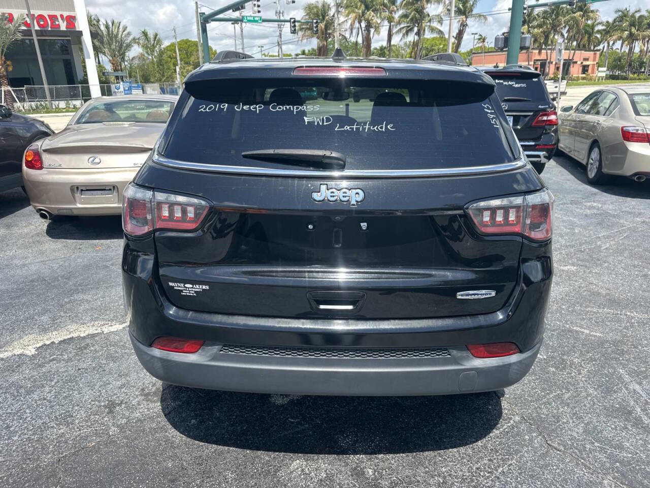 Used 2019 Jeep Compass Latitude w/ Popular Equipment Group FWD image 7