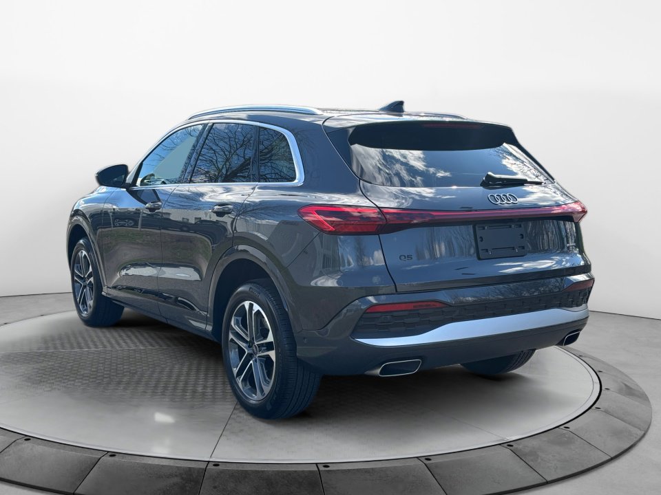 Certified 2025 Audi Q5 Premium Plus w/ Premium Plus image 5