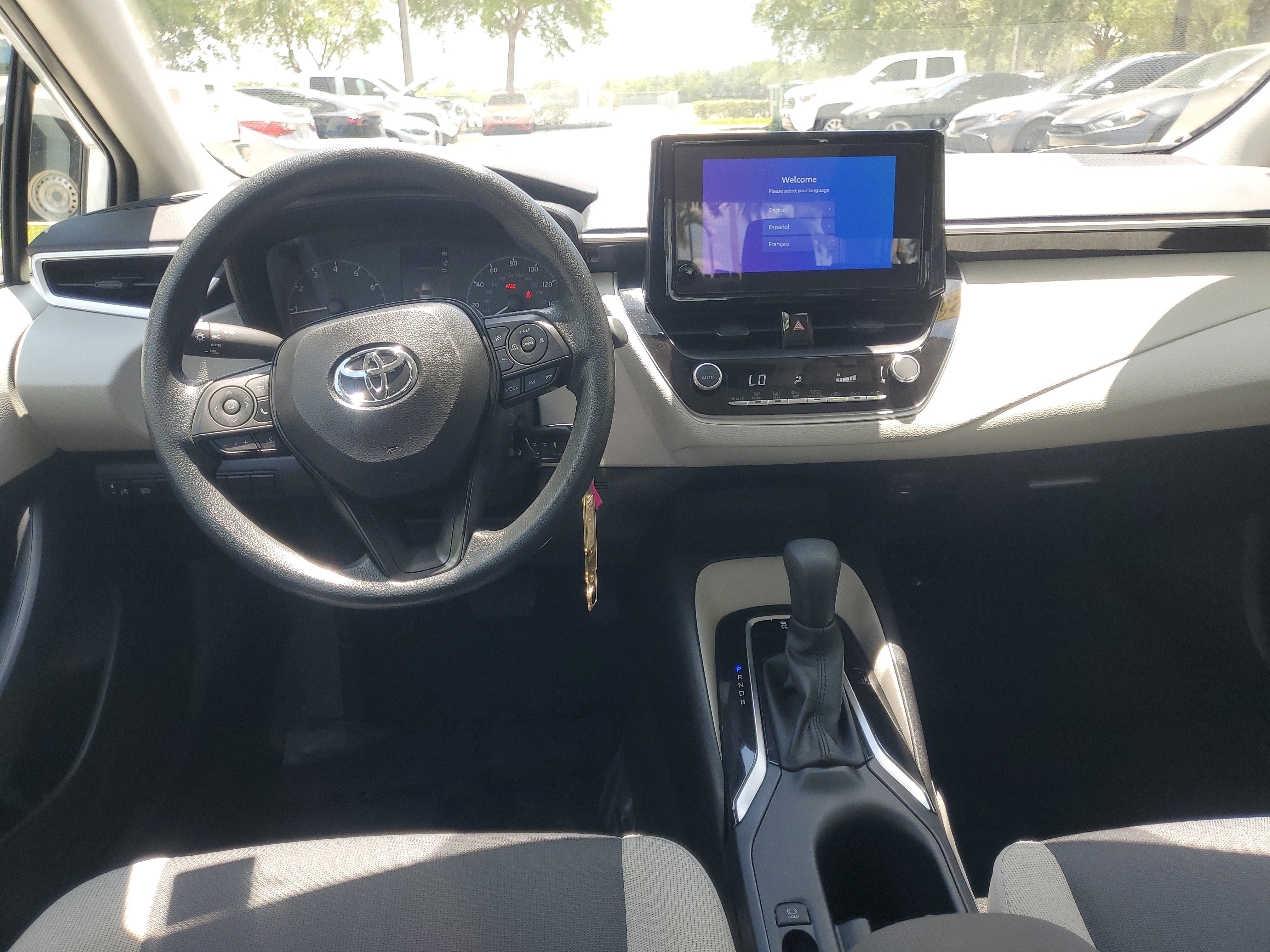 Certified 2025 Toyota Corolla LE FWD image 9