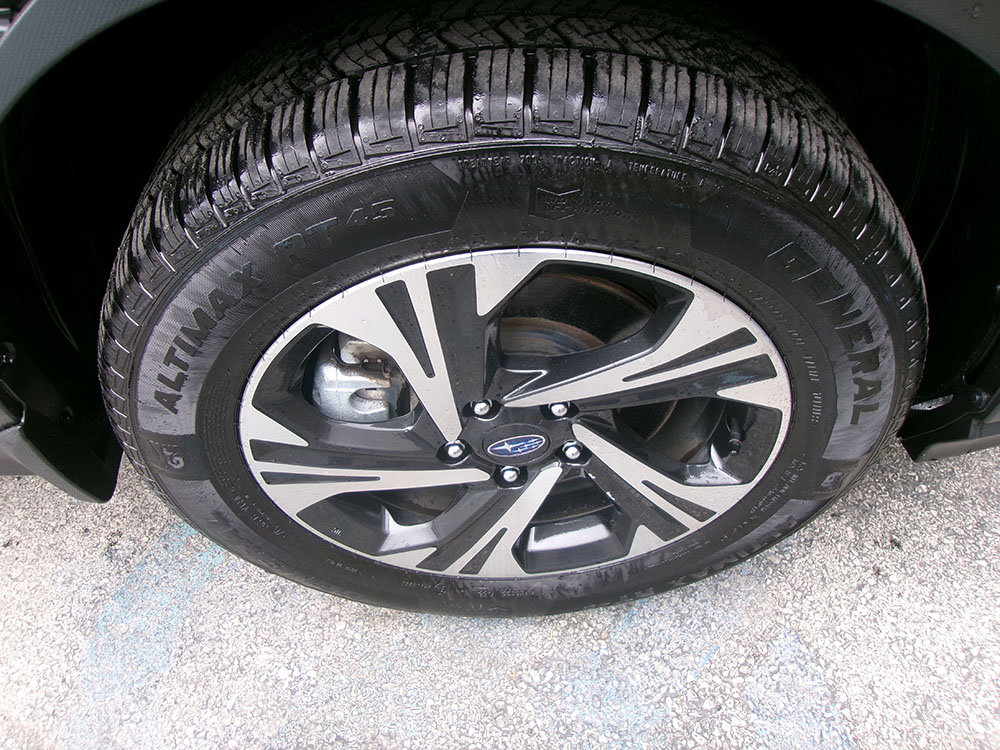 Used 2024 Subaru Crosstrek 2.0i Premium AWD/4WD image 7