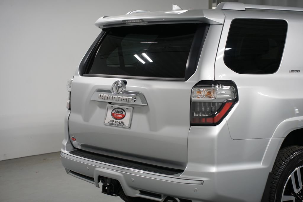 Used 2023 Toyota 4Runner Limited image 9