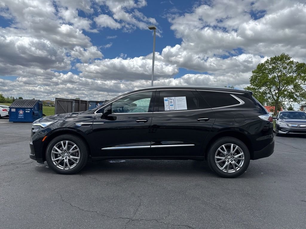 Used 2023 Buick Enclave Premium w/ Experience Buick Package AWD/4WD image 4