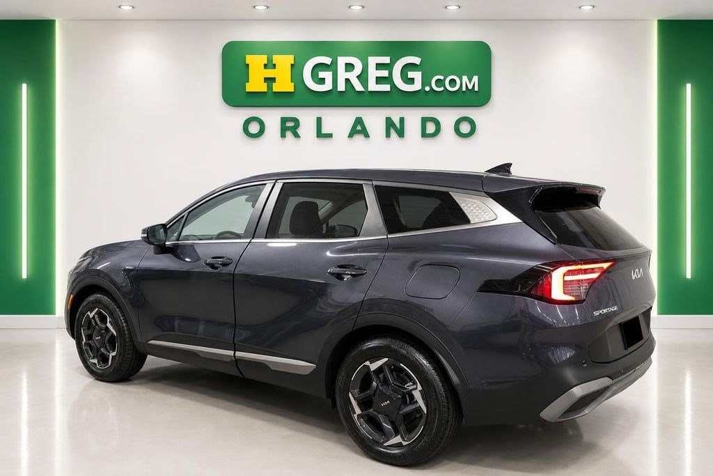 Used 2026 Kia Sportage EX FWD image 7