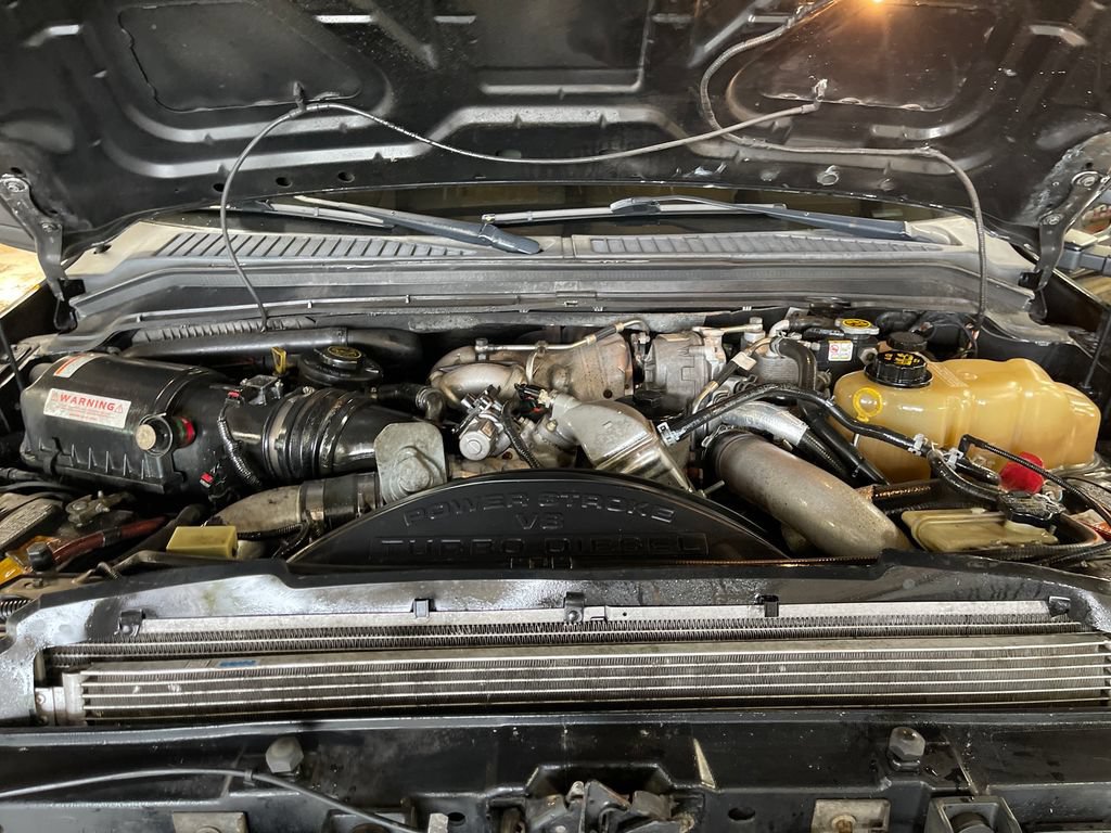 Used 2010 Ford F250 Harley-Davidson AWD/4WD image 12