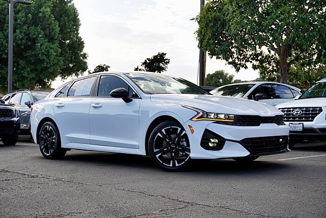 Used 2024 Kia K5 GT-Line w/ GT-Line Premium Package FWD image 2