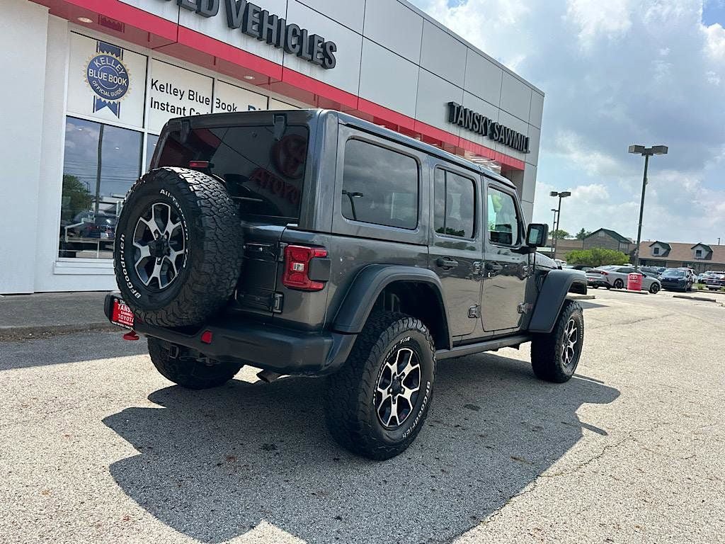 Used 2022 Jeep Wrangler Unlimited Rubicon w/ Dual Top Group AWD/4WD image 6