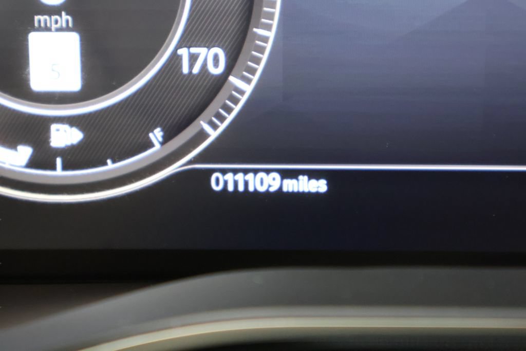 Used 2024 Jaguar F-PACE R-Dynamic S AWD/4WD image 22