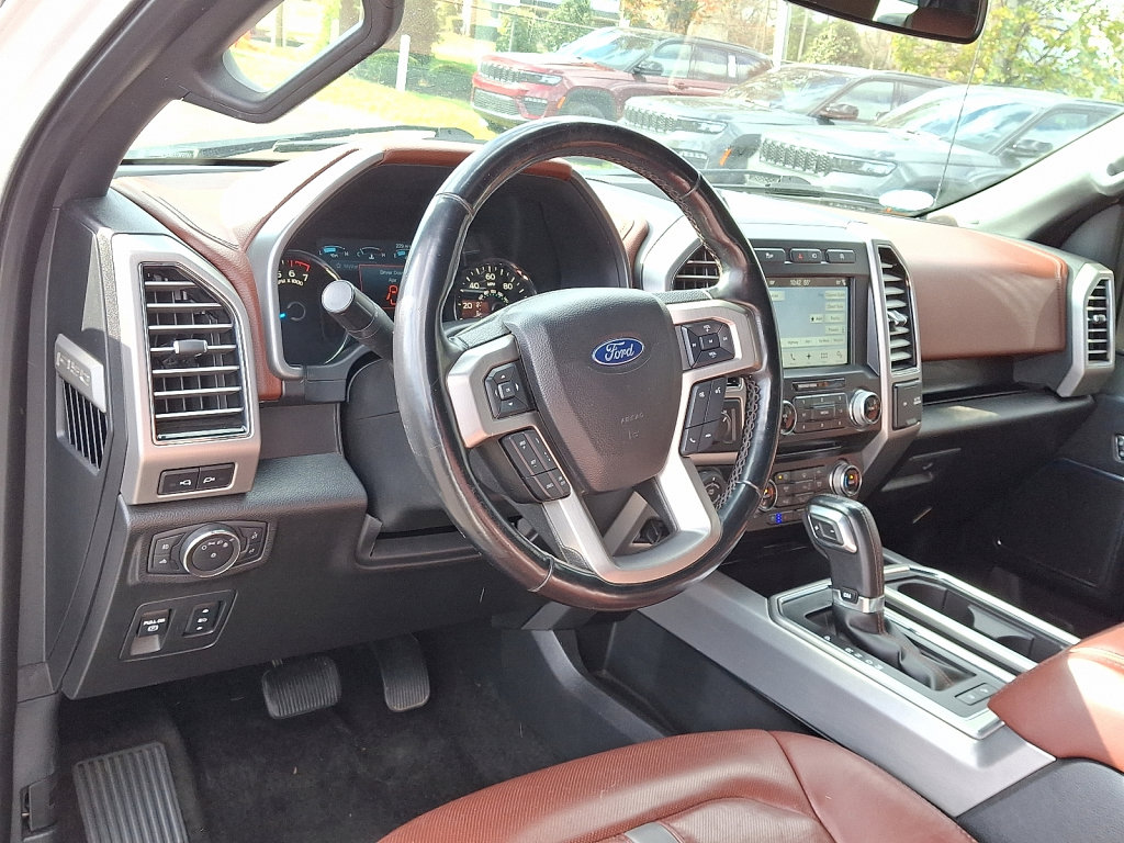 Used 2018 Ford F150 Platinum w/ Equipment Group 701A Luxury image 25