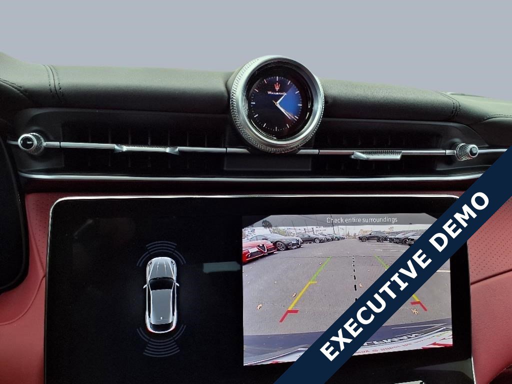 New 2025 Maserati Grecale Modena image 11