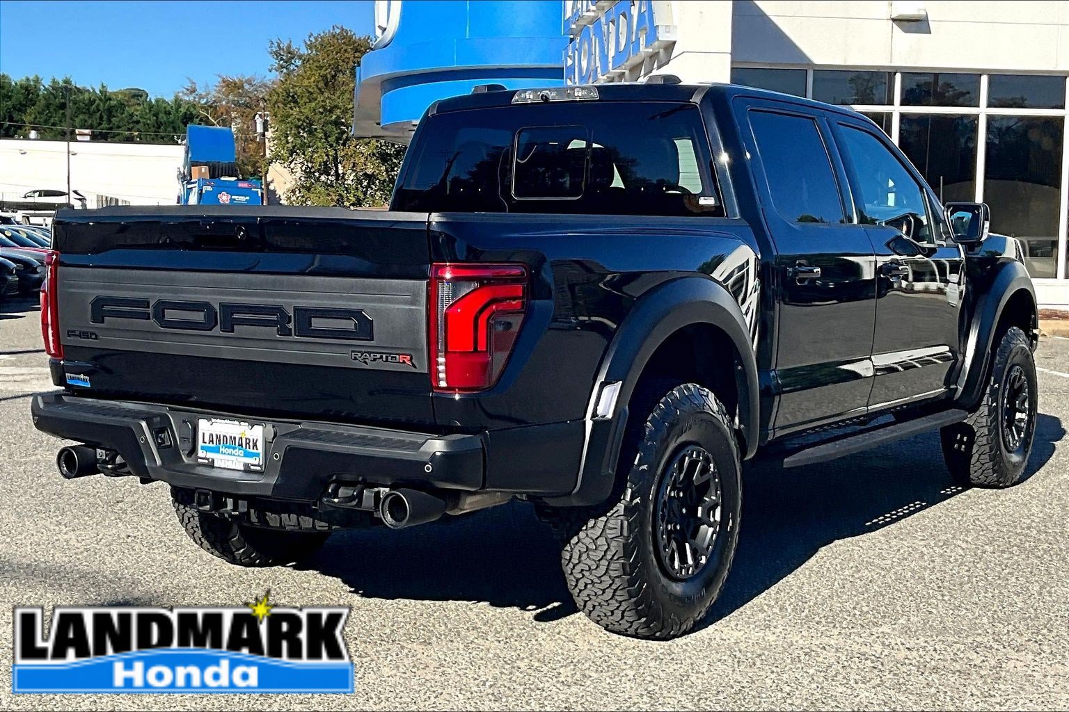 Used 2024 Ford F150 Raptor w/ Equipment Group 803A Raptor R AWD/4WD image 2