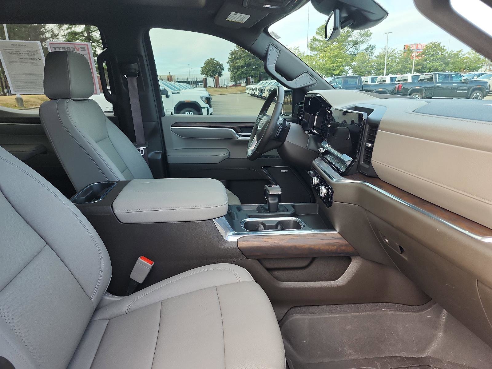 Certified 2025 GMC Sierra 1500 SLT w/ SLT Premium Plus Package image 10