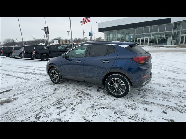 Certified 2023 Buick Encore GX Select image 6