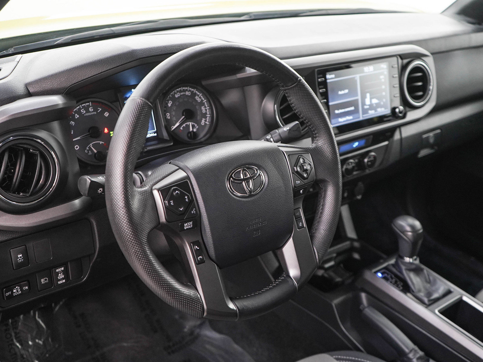 Used 2023 Toyota Tacoma TRD Off-Road AWD/4WD image 20