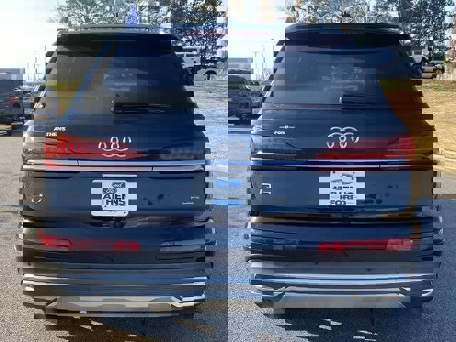 Used 2021 Audi Q7 3.0T Prestige image 4