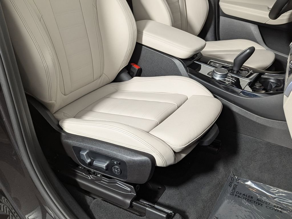 Used 2021 BMW X3 sDrive30i w/ M Sport Package RWD image 35