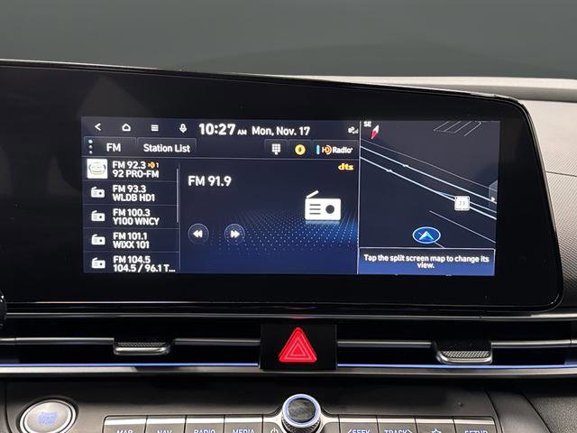 Used 2024 Hyundai Elantra Limited image 18