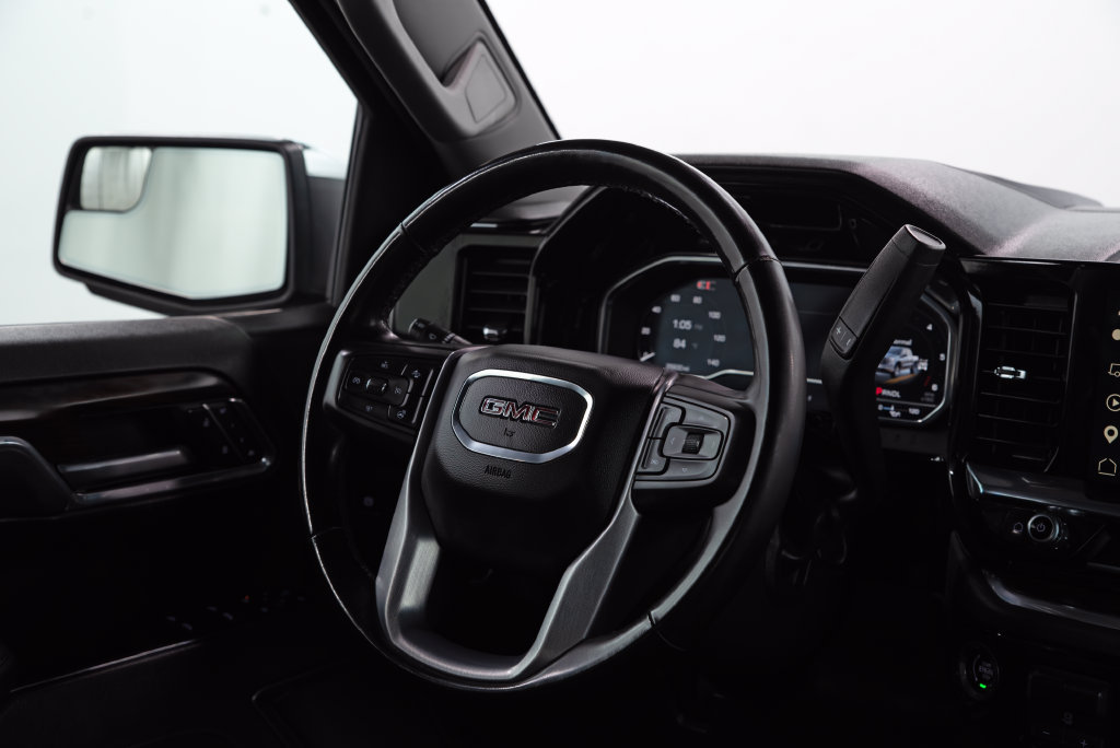 Used 2025 GMC Sierra 1500 SLT AWD/4WD image 23