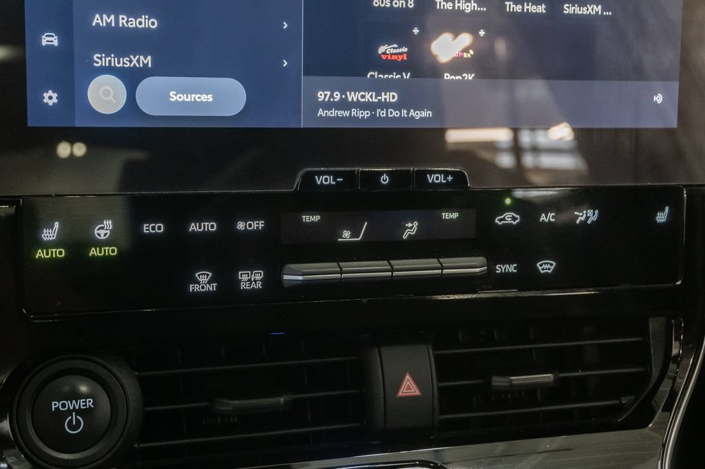 Used 2024 Toyota bZ4X AWD w/ Weather Package image 20