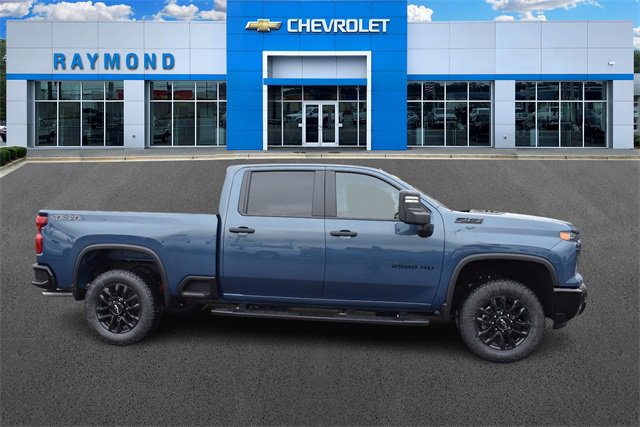 New 2026 Chevrolet Silverado 2500 Custom w/ Custom Value Package video 2