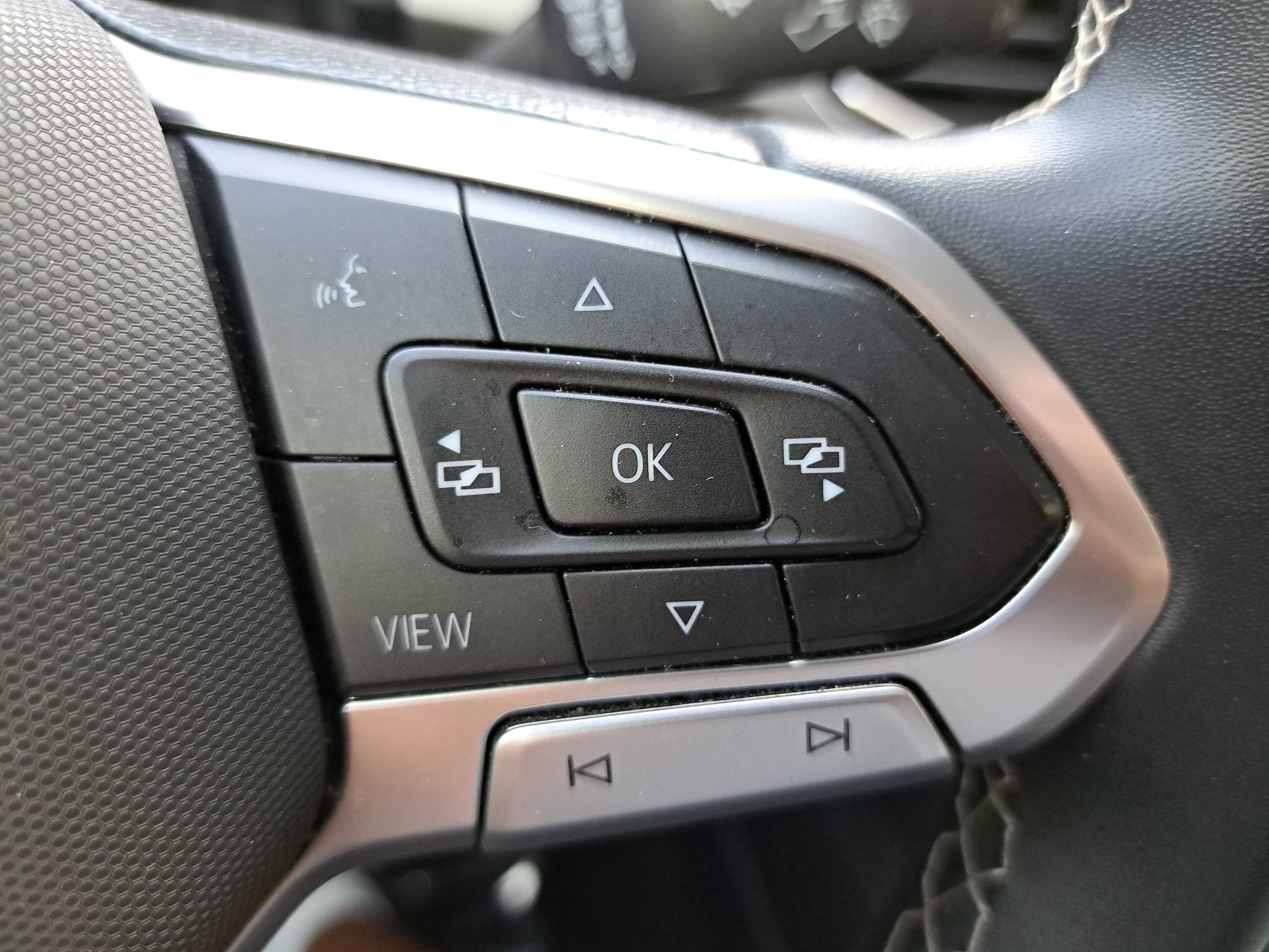 Used 2022 Volkswagen Atlas SE AWD/4WD image 18