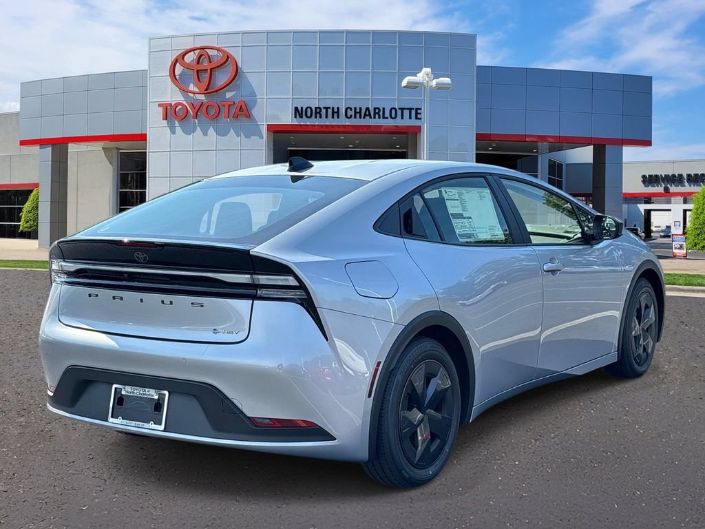 New 2026 Toyota Prius Plug-In Hybrid FWD image 10