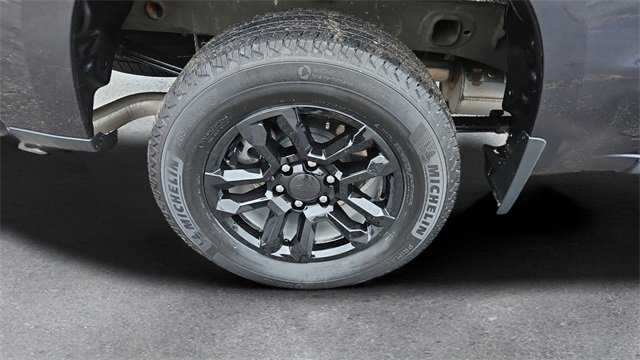 Used 2024 Chevrolet Silverado 1500 LT image 20