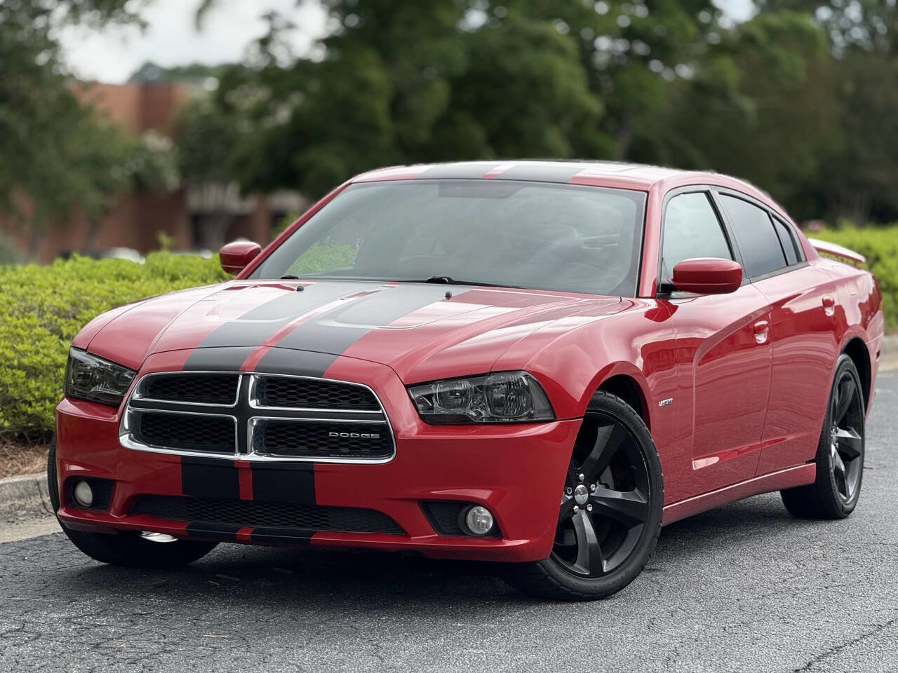Used 2012 Dodge Charger R/T RWD image 1
