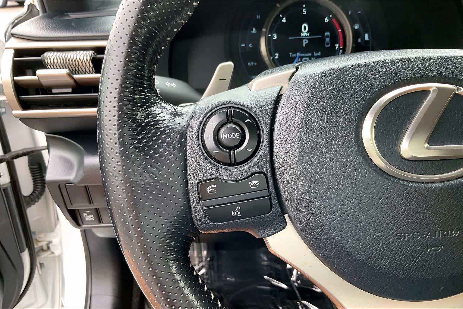 Used 2016 Lexus IS 200t w/ F Sport Package RWD image 24