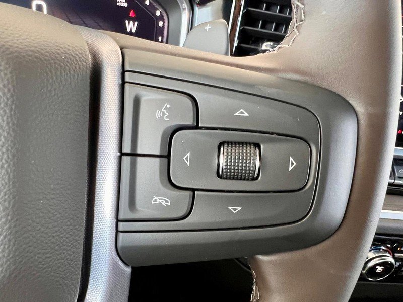 New 2026 GMC Sierra 1500 SLT w/ SLT Premium Plus Package image 17