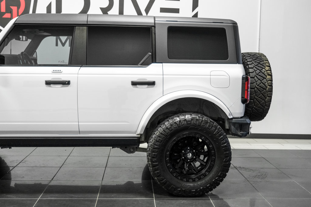 Used 2023 Ford Bronco Badlands w/ Sasquatch Package AWD/4WD image 13