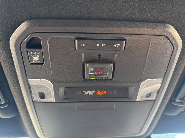 Used 2025 Toyota 4Runner SR5 image 36