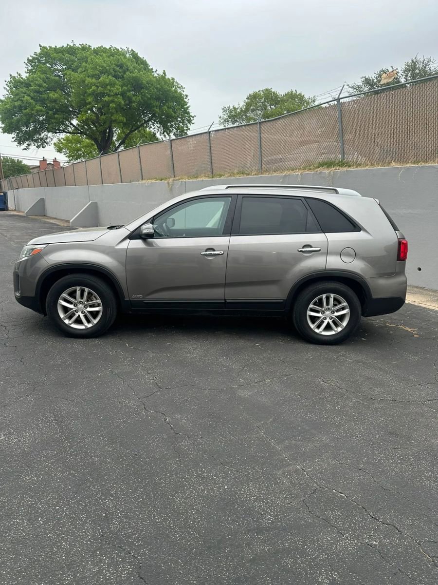 Used 2015 Kia Sorento LX