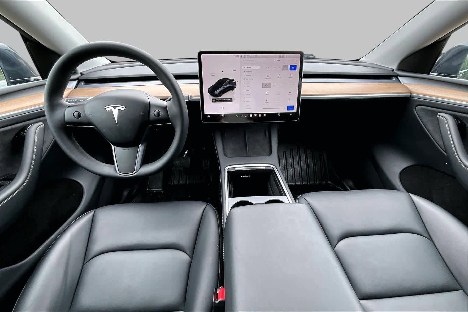 Used 2024 Tesla Model Y Long Range AWD/4WD image 15