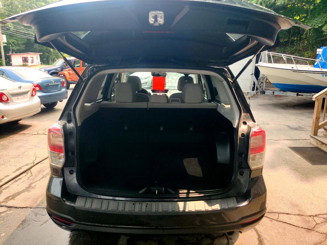 Used 2017 Subaru Forester 2.5i Premium w/ All-Weather Package image 13