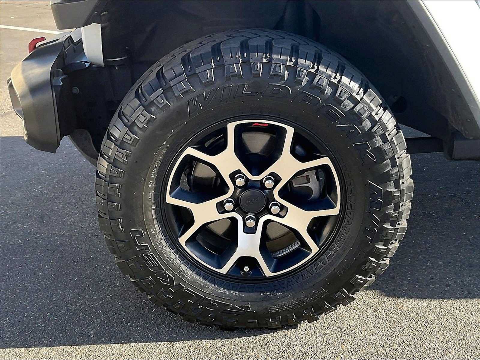 Used 2020 Jeep Wrangler Unlimited Rubicon AWD/4WD image 13
