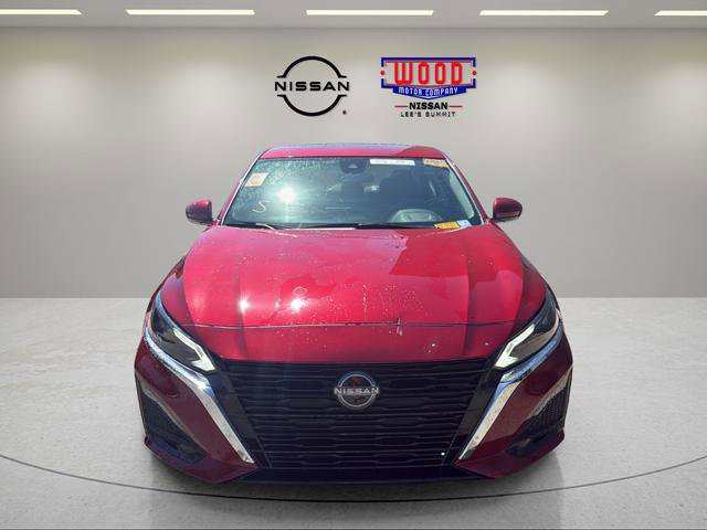 Used 2023 Nissan Altima 2.5 SV w/ SV Premium Package image 6