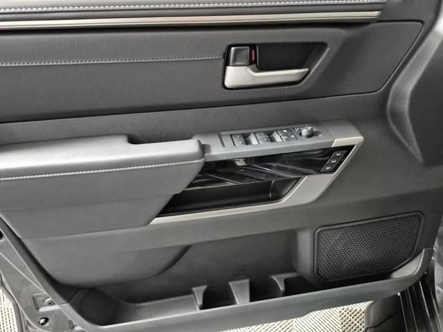 New 2026 Toyota Tundra Limited AWD/4WD image 15