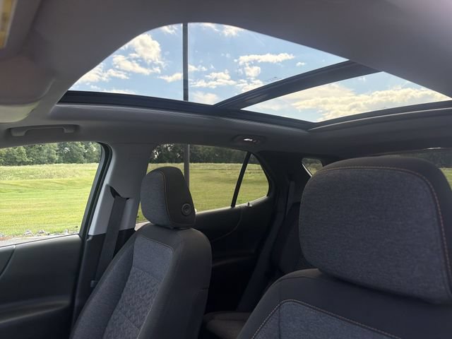 Used 2023 Chevrolet Equinox LT AWD/4WD image 19