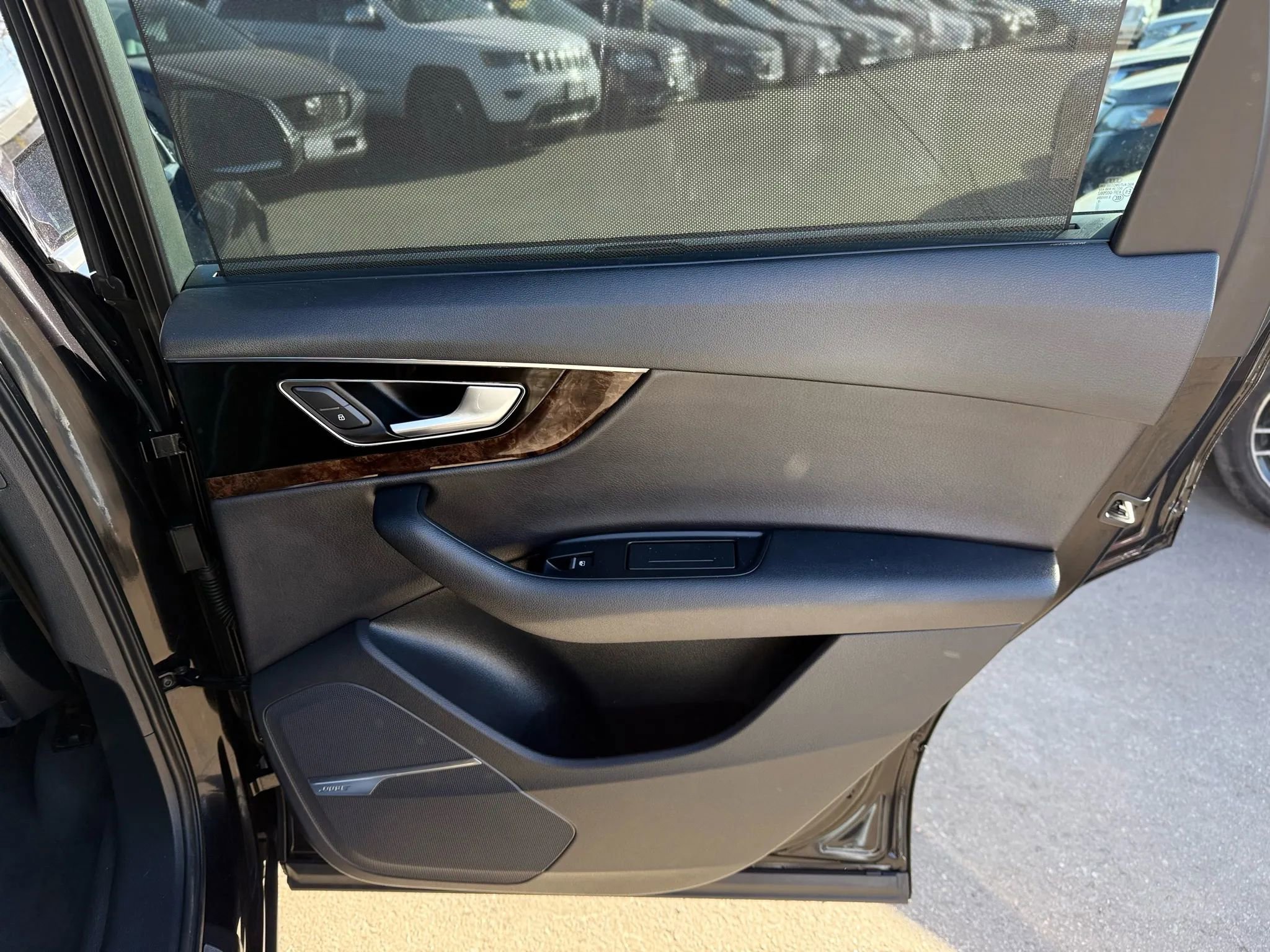 Used 2018 Audi Q7 3.0T Prestige w/ Prestige Package image 25