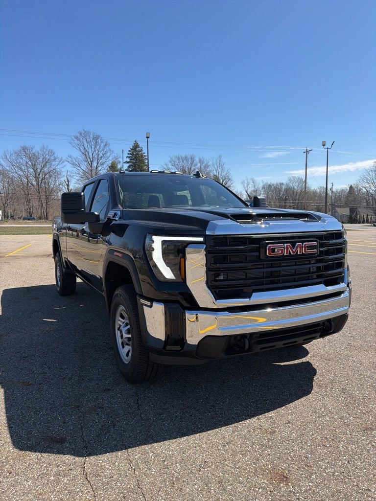 New 2026 GMC Sierra 2500 Pro image 3