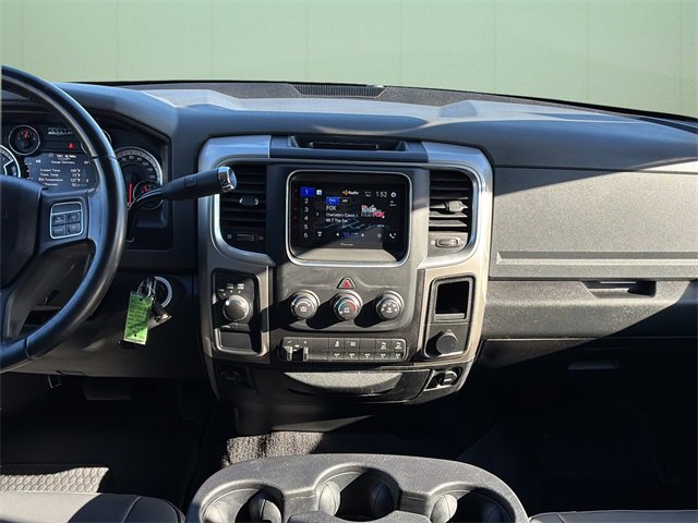 Used 2018 RAM 3500 SLT w/ Luxury Group image 22