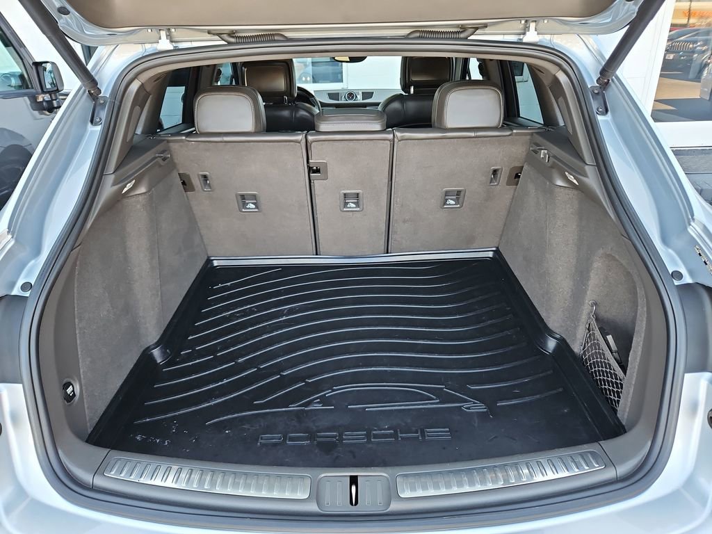 Used 2017 Porsche Macan Base image 31