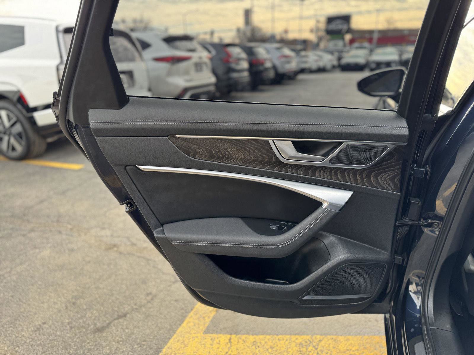 Used 2021 Audi A6 Premium Plus w/ Premium Plus Package AWD/4WD image 34